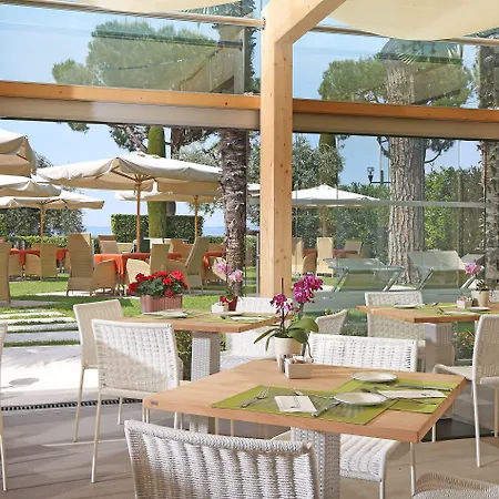 Sportsman Отель Бардолино